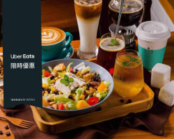 Waka Cafe Wǎ Kǎ Kā Fēi Tái Zhōng Gōng Yì Diàn food