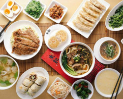 Zhū Jì Xiàn Bǐng Zhōu Xìn Yì Diàn food