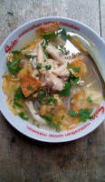 Soto Ayam Kampung Bu Anik food
