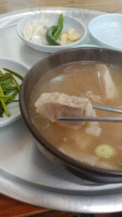 중앙돼지국밥 food