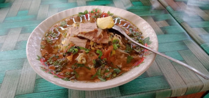 Soto Kwali Daging Sapi Bu Rahayu food