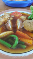 Warung Makan Putra Dhenok food