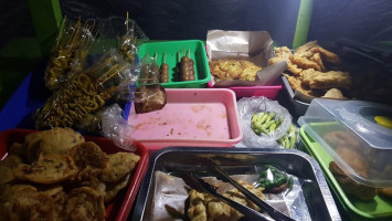 Wedangan Pak Gareng food