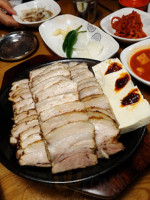 더도이종가집돼지국밥 food