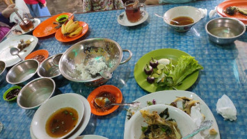 Rm Pindang Argia Rasa food