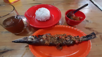 Across Farm Stall Grilled Fish Makassar/manado Special food