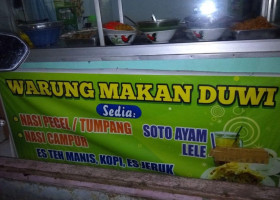 Warung Makan Duwi food