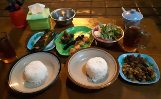 Wedangan Pak Item food