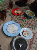 Soto Semarang Pak Tugiyo food