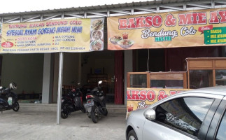 Warung Makan Bakso Bendung Colo outside