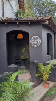 Bombay Coffee Roasters inside