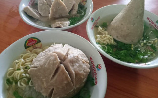 Mie Ayam Bakso Duta Wonogiri ꦩꦶꦄꦪꦩ꧀ꦧꦏ꧀ꦱꦺꦴꦝꦸꦠꦮꦤꦒꦶꦫꦶ food