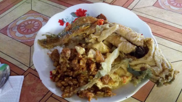 Warung Makan Nasi Jaya inside