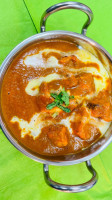 Gillz Indian Cuisine food