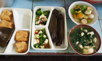 Warung Mbok Nonong food