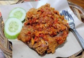 Fried Chicken Cirebon 2 food