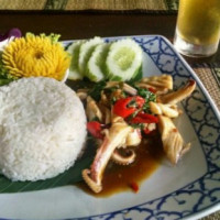 Ruan Thapthim เรือนทับทิม food