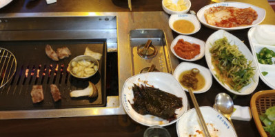 송추고향마을 food