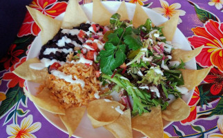 Mu Cha Cha Mexican Kitchen food