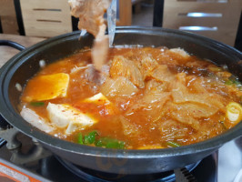 사인방숯불갈비 food