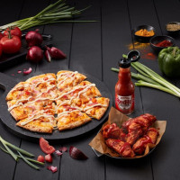 Domino's Pizza Meadow Springs food
