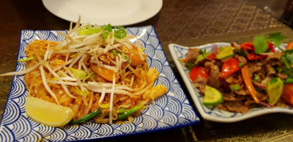 Phuket Thai Restaurant Browns Plains food