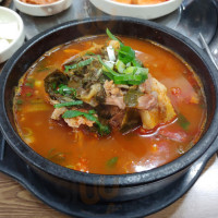 명륜등심해장국 food