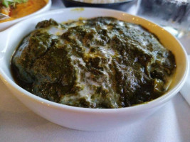 Avrah Progressive Indian Cuisine food