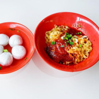 Lixin Teochew Fishball Noodles food