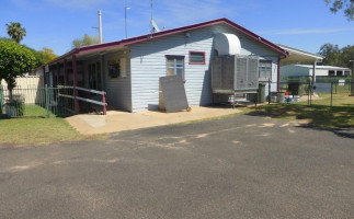 Charleville Bowls Club outside