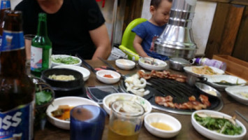 돈돈촌 food