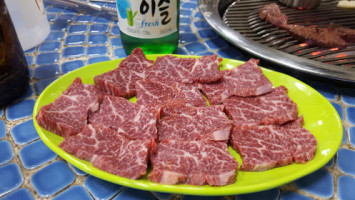 덕산갈비 food