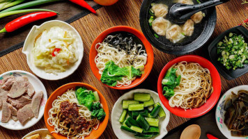 Sì Xiāng Wǔ Dǎo Mǎ Zǔ Miàn food