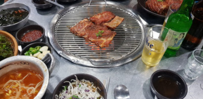 그옛날연탄불왕갈비 food