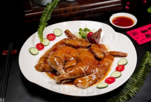Wàn Háo Zhōng Cān Tīng Shùn Dé Měi De Wàn Háo Jiǔ Diàn food
