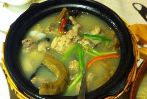Sān Máo Bāo Tóng Xiāng Zǒng Diàn food
