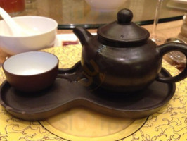 Shěn Yáng Xiāng Gé Lǐ Lā Jīn Lǚ Jiǔ Diàn Xiāng Gōng Zhōng Cān Tīng menu