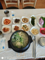 성너머집 food