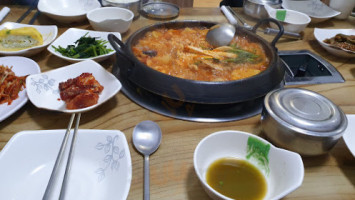 구산복집 food