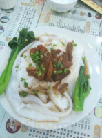 Fèng Chéng Shuāng Pí Nǎi food