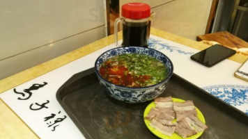 Mǎ Zi Lù Niú Ròu Miàn Huǒ Chē Zhàn Diàn food