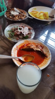 Ayodhya Kamalan Moola R Block food