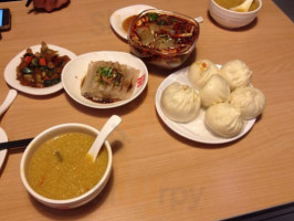 Sūn Jì Bāo Zi Pù Cāo Chǎng Chéng Diàn food