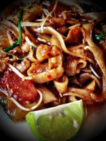 Shā Wēi Dōng Nán Yà Yǐn Shí food