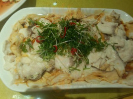 Zhuàng Yuán Lóu Shí Fǔ food