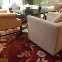 Lobby Lounge At Shangri-la inside
