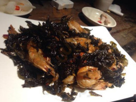 Chá Mǎ Yì Zhàn Dōng Shēng Lù Diàn food