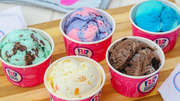 Baskin Robbins One Galle Face food