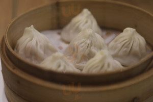 Shàng Hǎi Xiǎo Yáng Shēng Jiān Huáng Hé Lù Diàn food