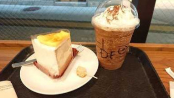 スターバックスコーヒー Xià Guān Dà Wán Diàn food